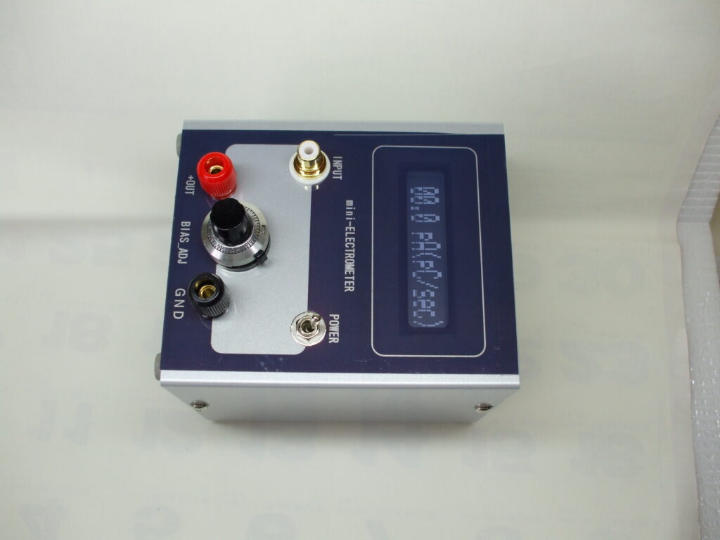 ピコアンペア電流計